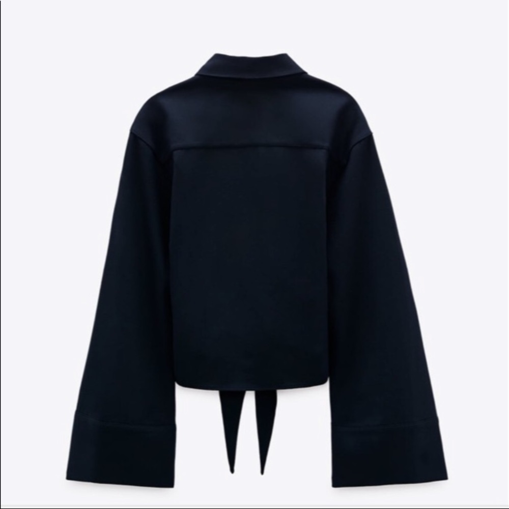 Zara shirt with front knot - Picture 3 of 4